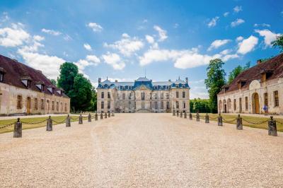 La Grange du Château de Vaux La Grange du Château de Vaux