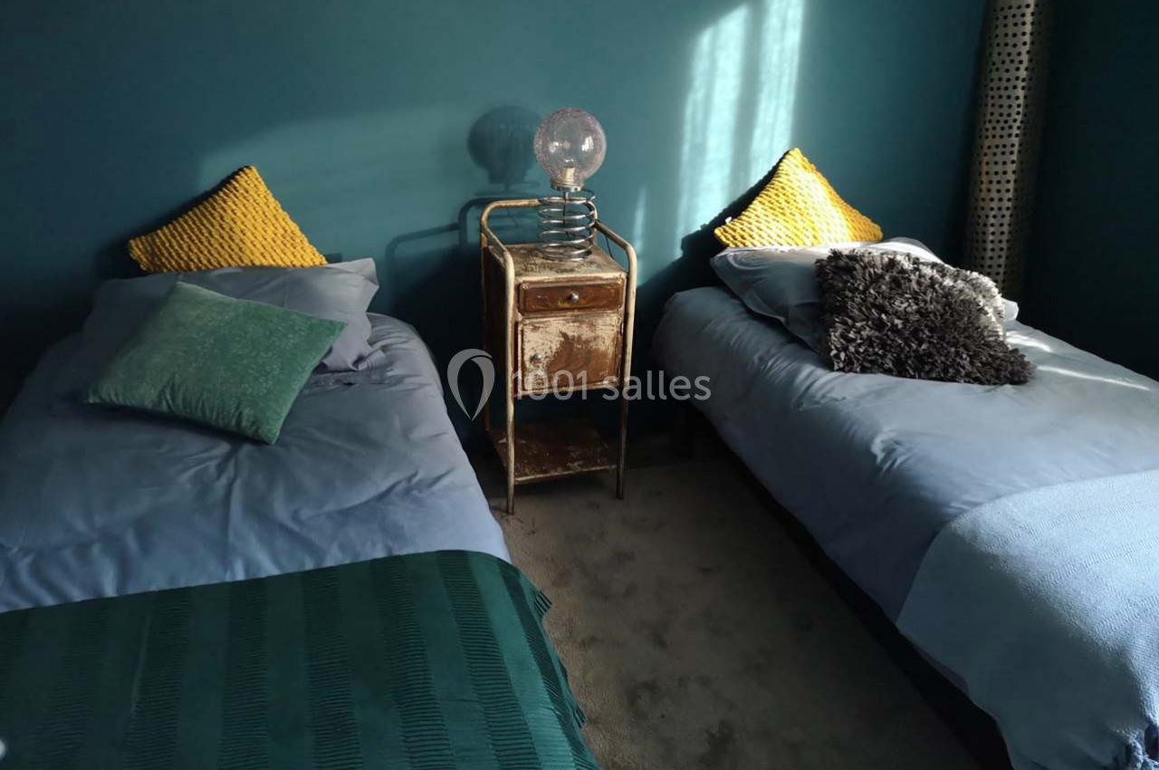 Location salle L'Isle-sur-la-Sorgue (Vaucluse) - Le Village des Antiquaires de la Gare #9