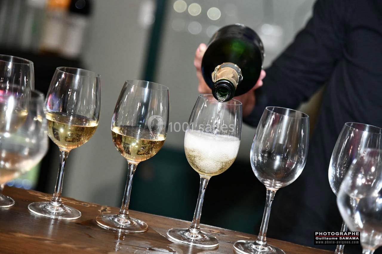 Location salle L'Isle-sur-la-Sorgue (Vaucluse) - Le Village des Antiquaires de la Gare #3