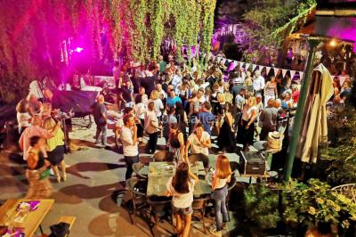 Location salle L'Isle-sur-la-Sorgue (Vaucluse) - Le Village des Antiquaires de la Gare #20