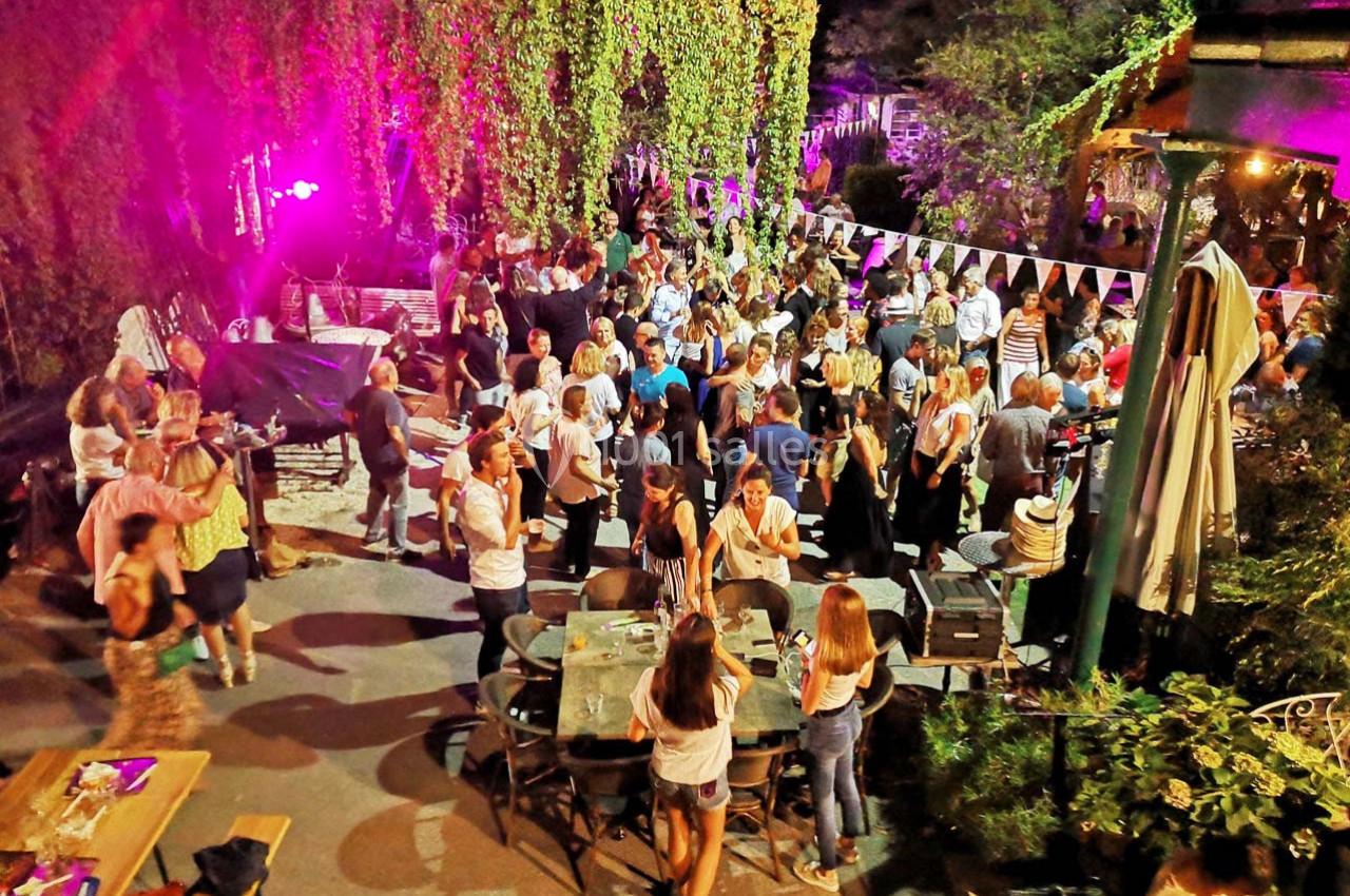 Location salle L'Isle-sur-la-Sorgue (Vaucluse) - Le Village des Antiquaires de la Gare #4