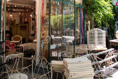 Location salle L'Isle-sur-la-Sorgue (Vaucluse) - Le Village des Antiquaires de la Gare #20