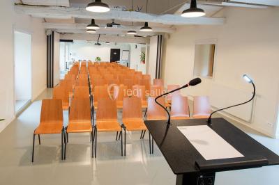 Logo du parc animalier et botanique de Branféré avec une silhouette de girafe et le texte ’La Fondation de France présente’.