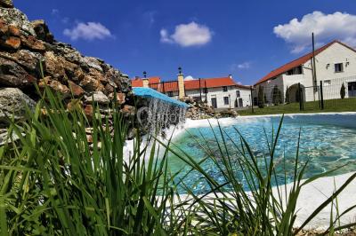 La Fontaine Saint Loup La Fontaine Saint Loup