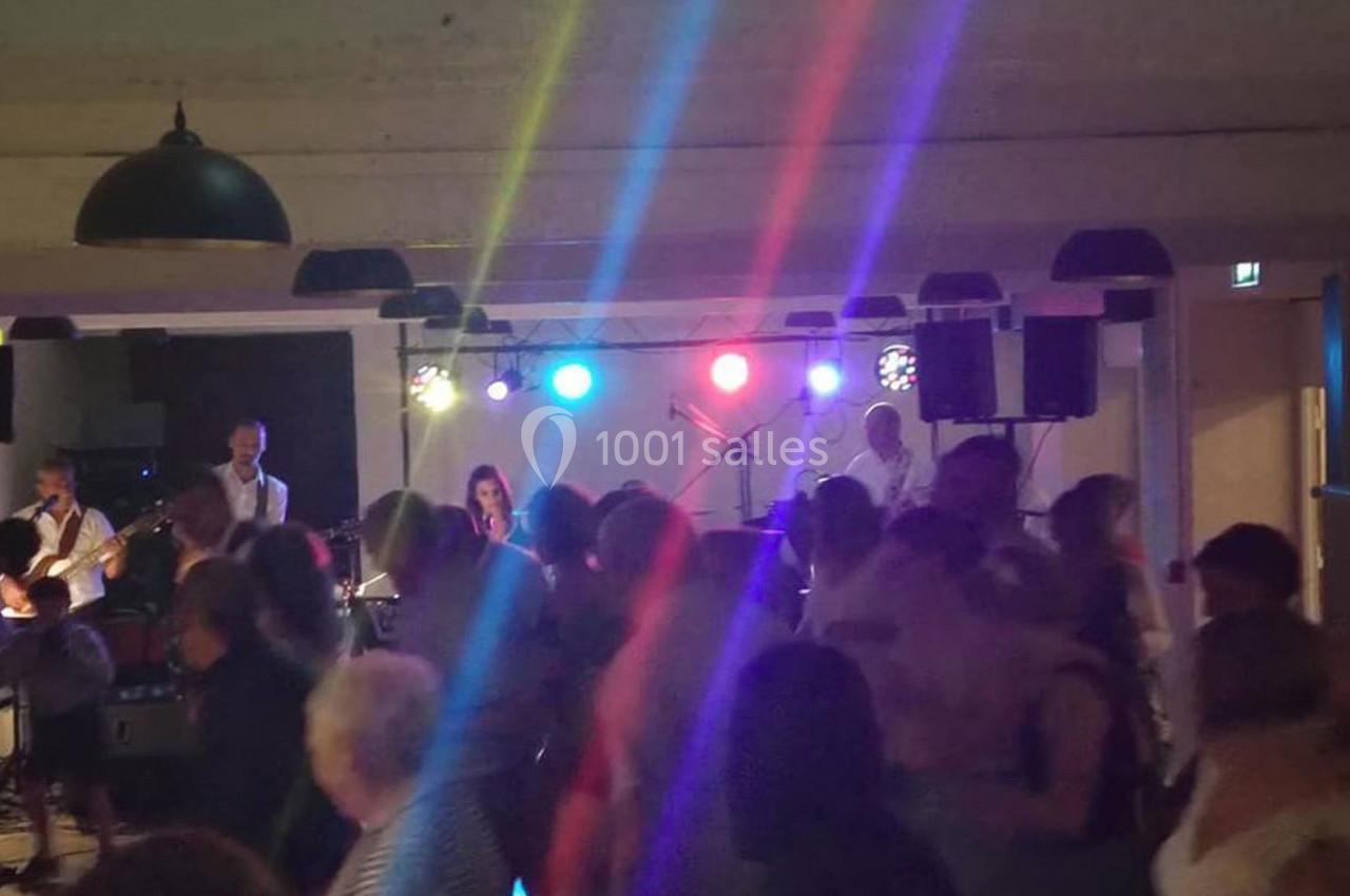 Location salle Saxi-Bourdon (Nièvre) - Centre de Loisirs les Simonots #7