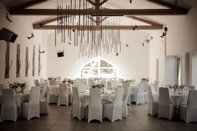 Location salle Thiers (Puy-de-Dôme) - Pavillon Fani #27