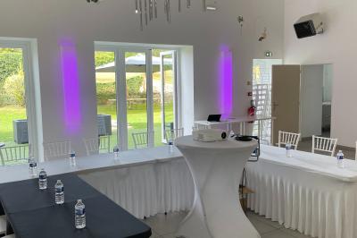 Location salle Thiers (Puy-de-Dôme) - Pavillon Fani #27