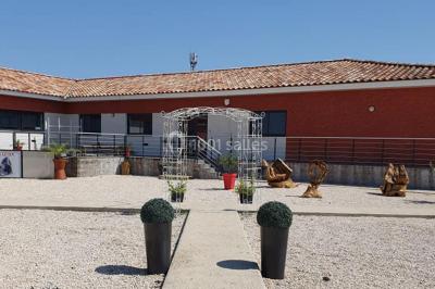 Location salle Port-Saint-Louis-du-Rhône (Bouches-du-Rhône) - La Géode #16