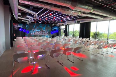 Le Rooftop Le Rooftop