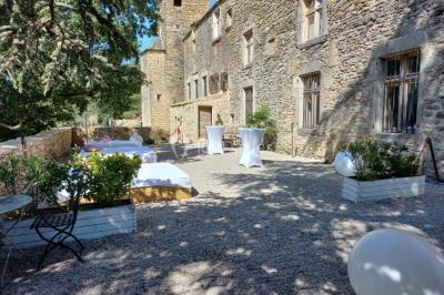 Location salle Saint-Hilaire-de-Brens (Isère) - Château de Montplaisant #18