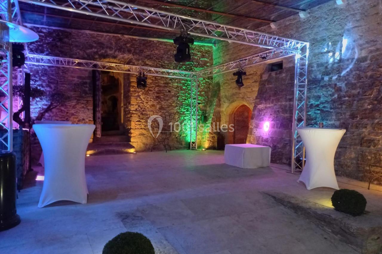 Location salle Saint-Hilaire-de-Brens (Isère) - Château de Montplaisant #15