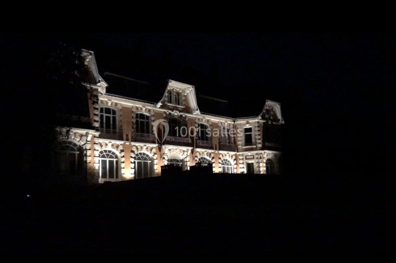 Château de Ville le Marclet Location