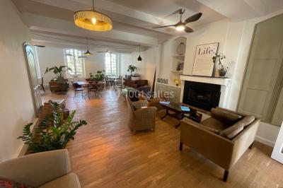 Location salle Lorgues (Var) - Carnets de Voyage #17