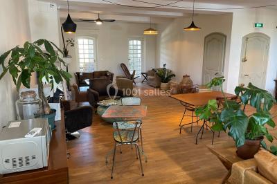 Location salle Lorgues (Var) - Carnets de Voyage #17