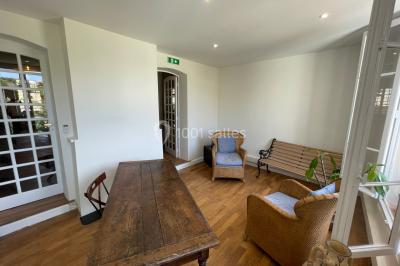 Location salle Lorgues (Var) - Carnets de Voyage #15