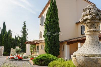 Location salle Peymeinade (Alpes-Maritimes) - Restaurant la Tour Carrée #28