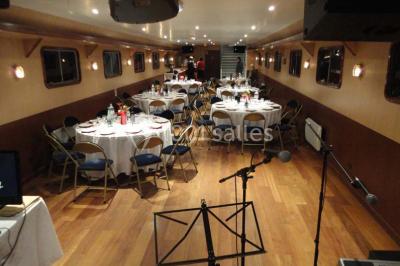 Location salle Ivry-sur-Seine (Val-de-Marne) - Péniche L'unic #24