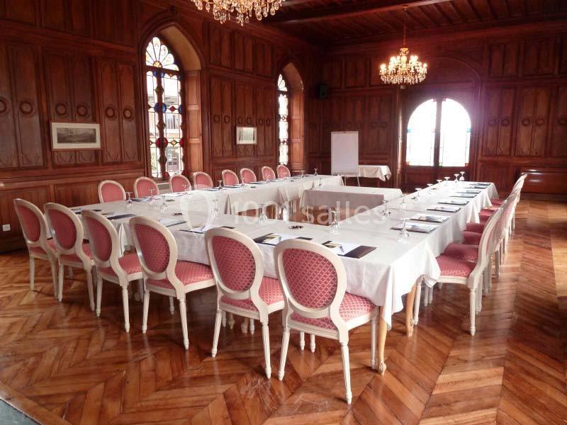 Location salle Saint-Priest-Bramefant (Puy-de-Dôme) - Château de Maulmont #3