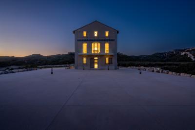 Location salle Lançon-Provence (Bouches-du-Rhône) - Villa Bellevue Château Calissanne #15