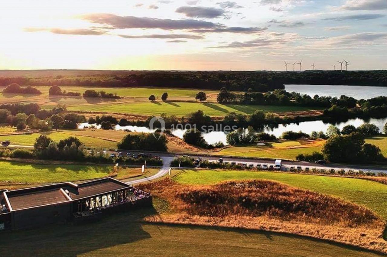 Location salle Froidchapelle (Hainaut) - 7 Wood #1