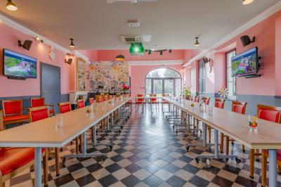 Le Pavillon du Prieuré Le Pavillon du Prieuré