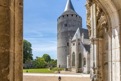 Château de Chateaudun & Jardinet Dodun Château de Chateaudun & Jardinet Dodun