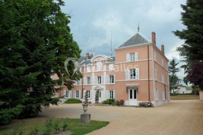 Location salle Fleurie (Rhône) - Château De La Chapelle Des Bois #3