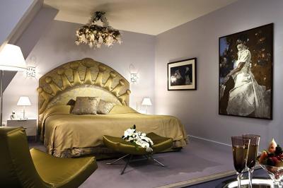 Carte indiquant les routes principales et les accès au Château de Montvillargenne, situé près de Chantilly et Gouvieux.