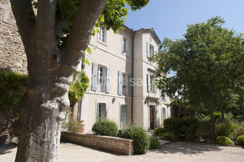 Location salle Sorgues (Vaucluse) - Chateau La Tour Vaucros #1