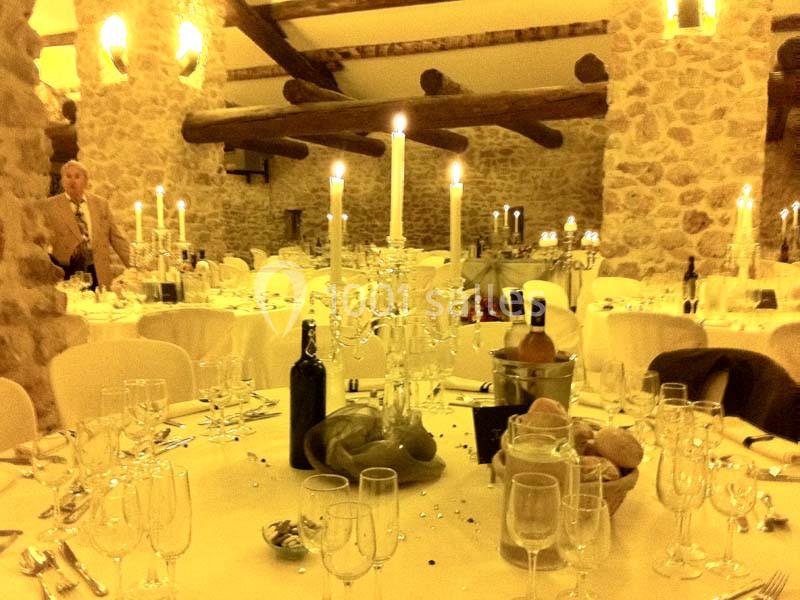 Location salle Lançon-Provence (Bouches-du-Rhône) - Château De Seneguier #6