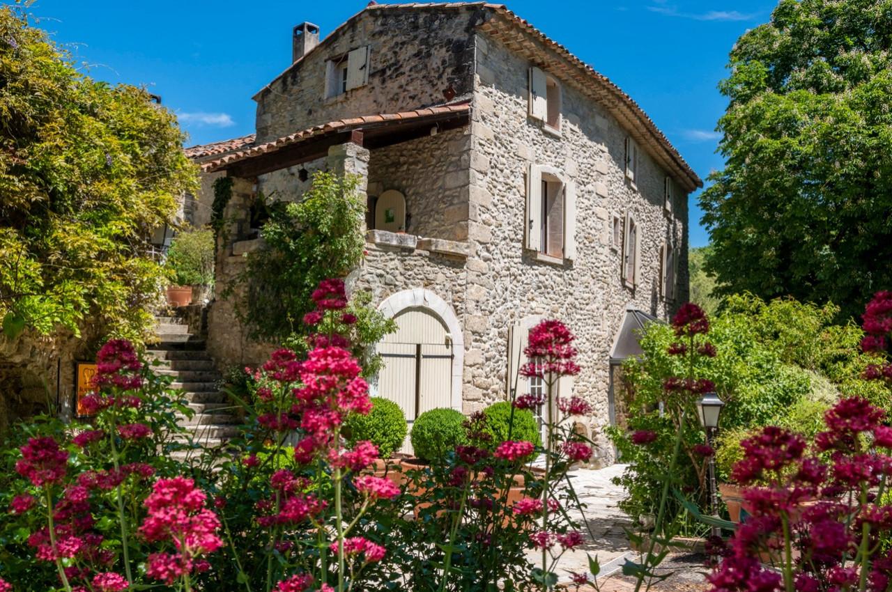 Location salle Forcalquier (Alpes-de-Haute-Provence) - Campagne St Lazare #1