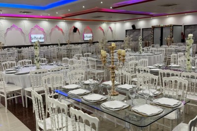 Le Paradise Le Paradise