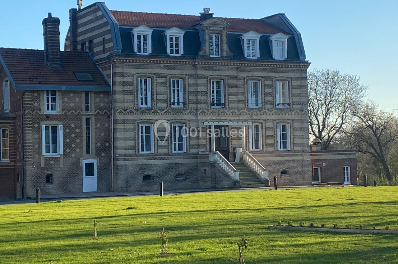 Location salle Saint-Ouen-de-Thouberville (Eure) - Château de la Brosse #1