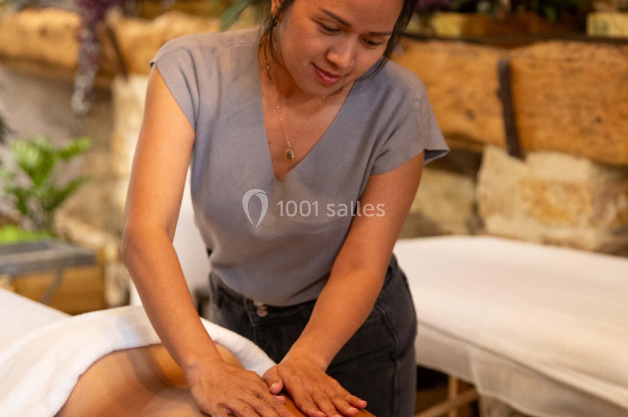 Location salle Assignan (Hérault) - Château & Village Castigno #30