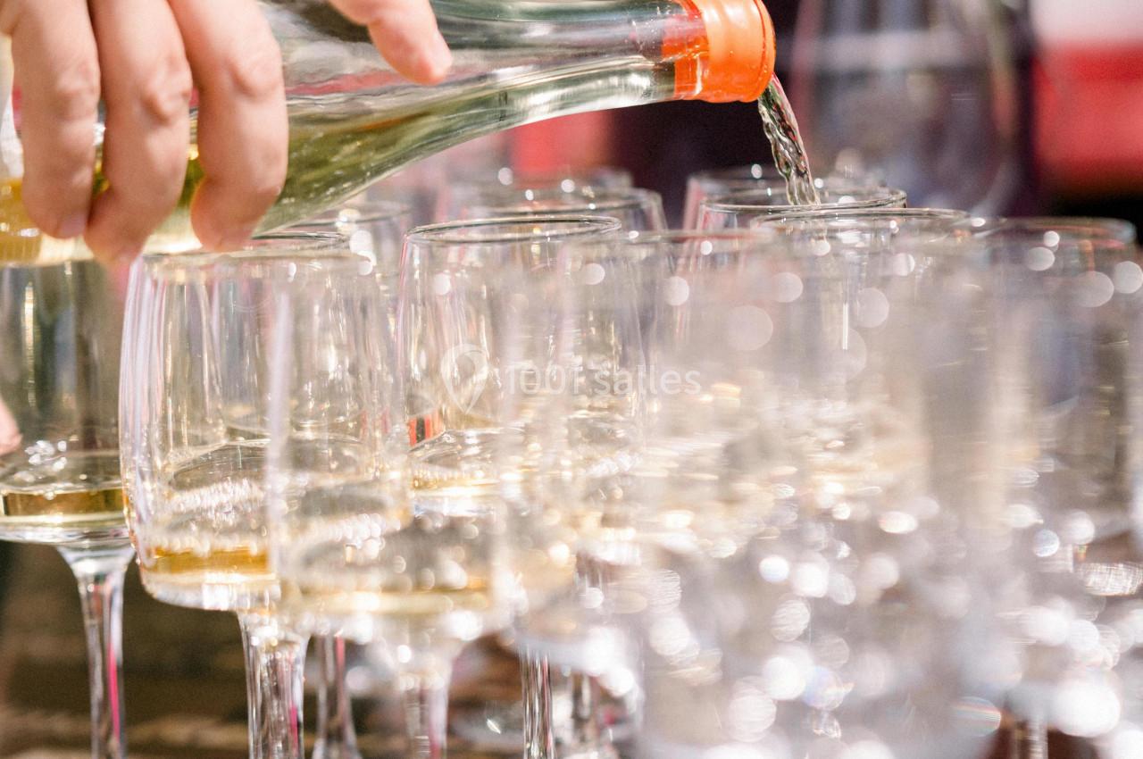 Location salle Assignan (Hérault) - Village Castigno #68