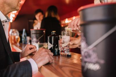 Location salle Assignan (Hérault) - Village Castigno #124