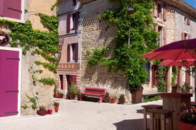 Location salle Assignan (Hérault) - Village Castigno #124