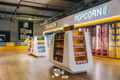 Miniature Location salle Maasmechelen (Limbourg) - Pathé Genk #8 Façade vitrée d'un bâtiment industriel rénové avec une ancienne structure minière visible en arrière-plan.