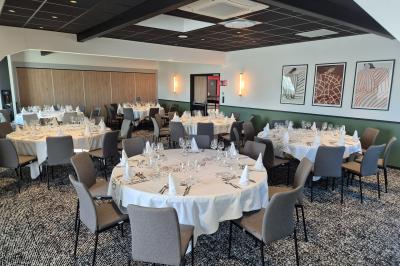 Ibis Beaune Sud - La Ferme aux vins - photo 1