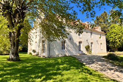Façade du manoir