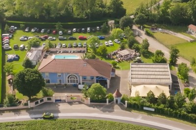 Domaine La Maison Bleue Domaine La Maison Bleue