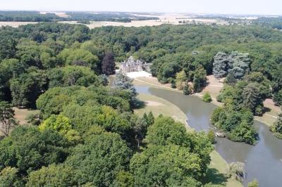 Chateau de Sauvage Chateau de Sauvage