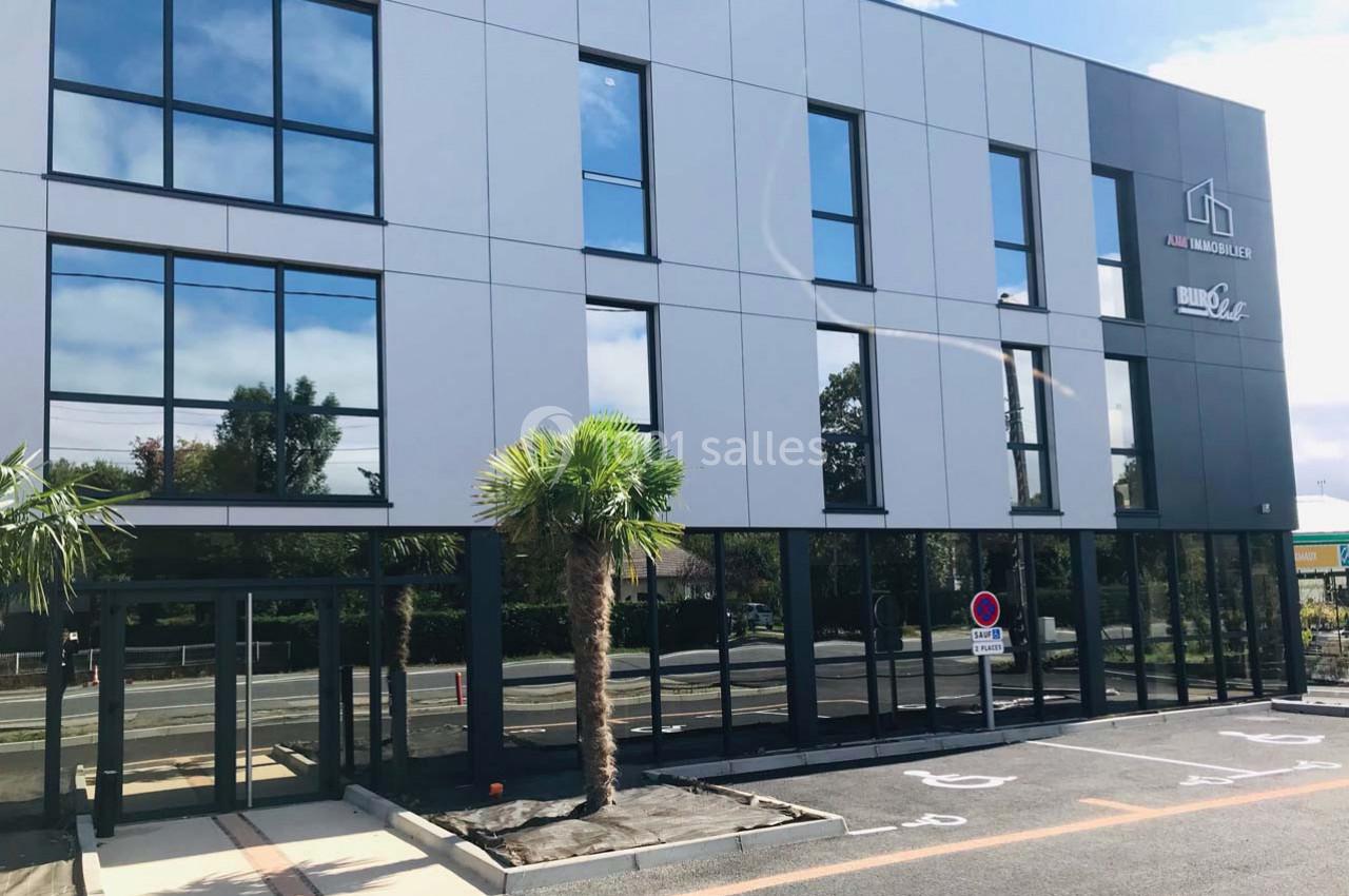 Location salle Luc-la-Primaube (Aveyron) - BURO Club Rodez #2