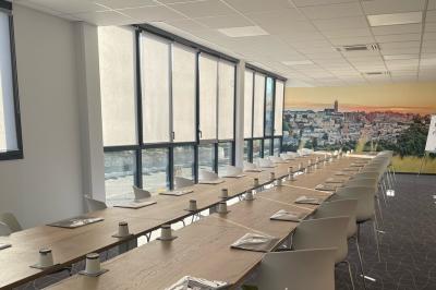 Location salle Luc-la-Primaube (Aveyron) - BURO Club Rodez #11