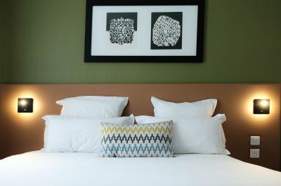 Miniature Chambre - Hôtel de l'Europe Poitiers Espaces communs - Hôtel de l'Europe Poitiers