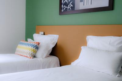 Miniature Chambre - Hôtel de l'Europe Poitiers Espaces communs - Hôtel de l'Europe Poitiers