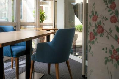 Miniature Espace co-working - Hôtel de l'Europe Poitiers Espaces communs - Hôtel de l'Europe Poitiers