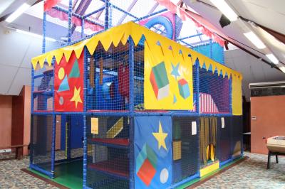 Location salle Cauterets (Hautes-Pyrénées) - Garden & City Cauterets #1