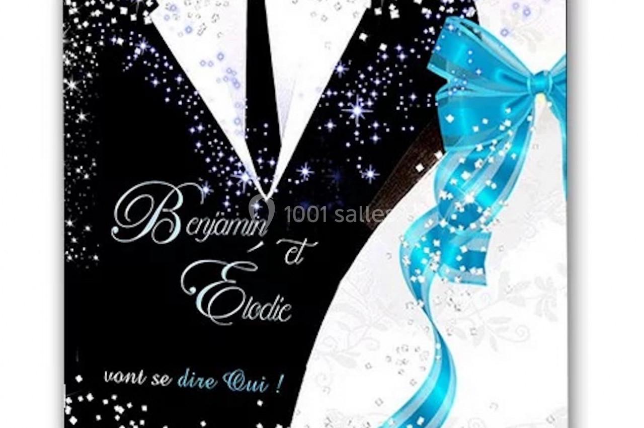 Carte de mariage illustrant un costume noir et une robe blanche avec un nœud bleu et des motifs scintillants.