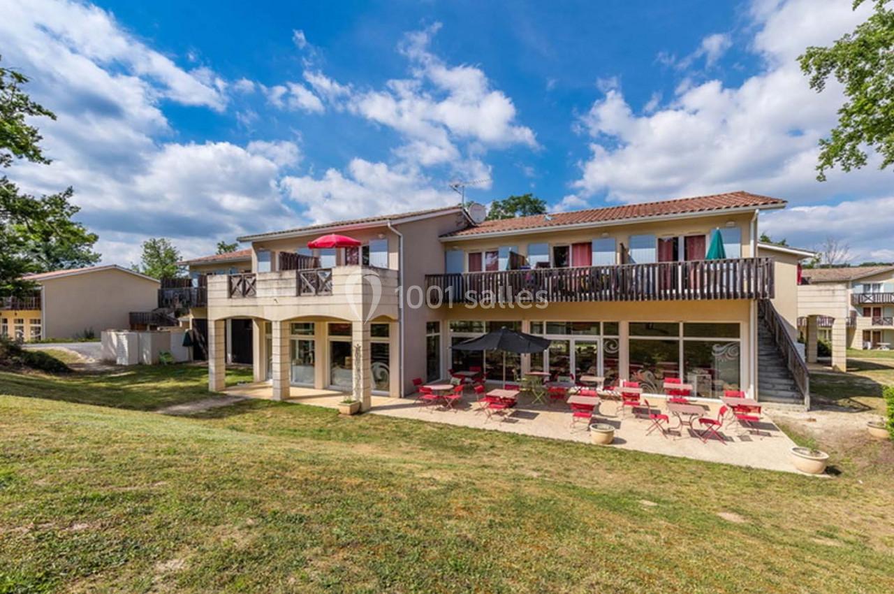 Location salle Barbaste (Lot-et-Garonne) - Le Domaine d'Albret Golf & Resort #1